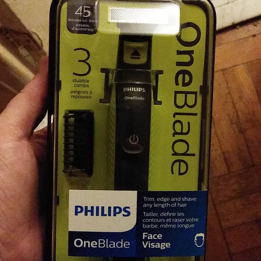 Philips shaver